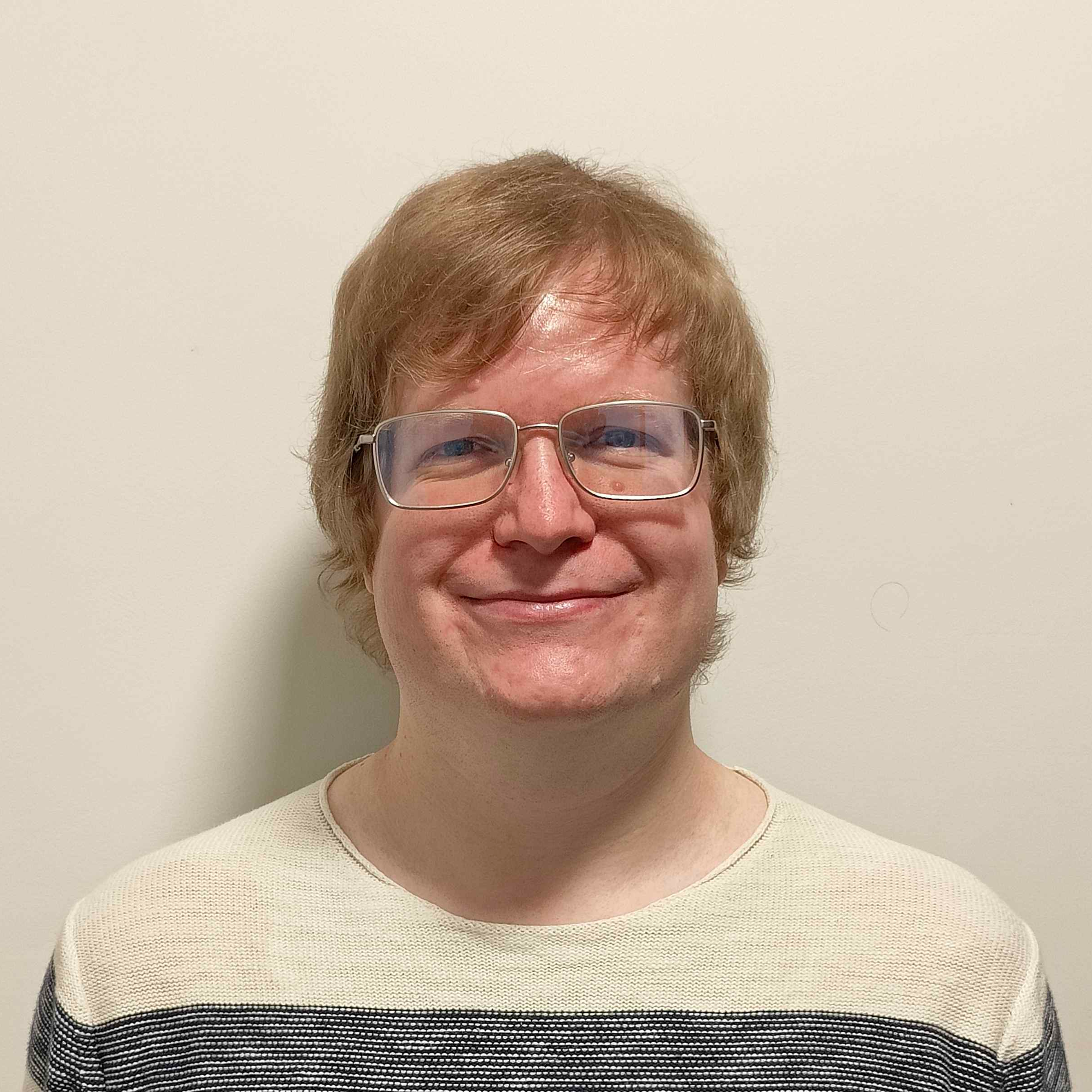 Foto van Tim Geens, een junior softwareontwikkelaar uit Turnhout